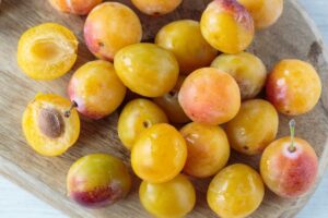 Mirabelles